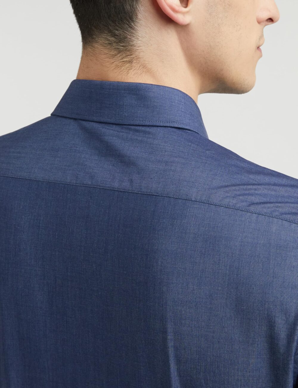 Van Heusen Cotton Men's Solid Slim Fit Formal Shirt (VHSFRSLBJ74217_Navy 39) - Image 2