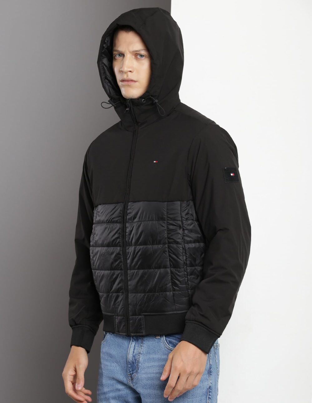 Tommy Hilfiger Black Nylon Quilted Hooded Full Sleeves Regular Fit Men Jacket (F23HMOT035) Size-L - Image 5